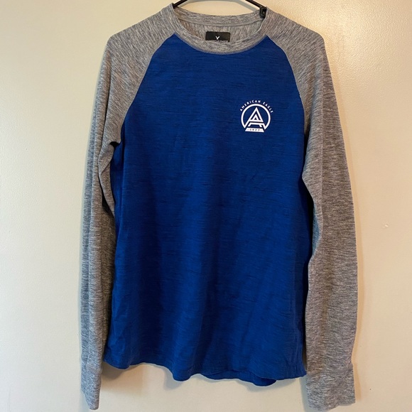 American Eagle Outfitters Long Sleeve Tee T-Shirt - Picture 1 of 4
